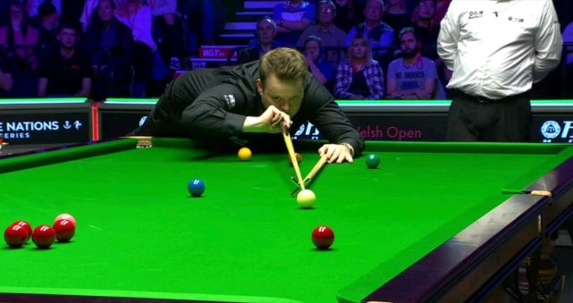 攻击线上拥 攻击线上拥