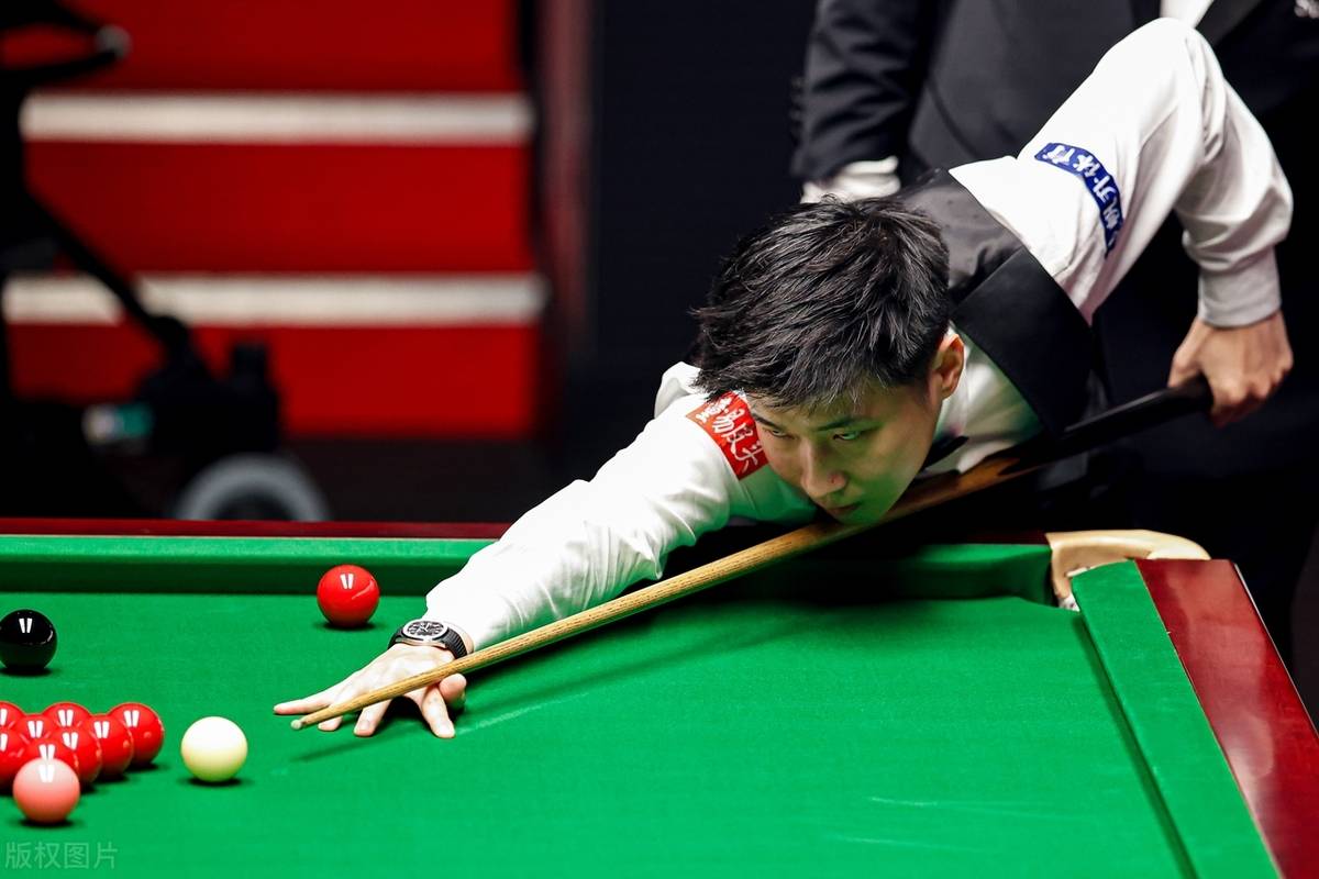 球员们不仅 球员们不仅